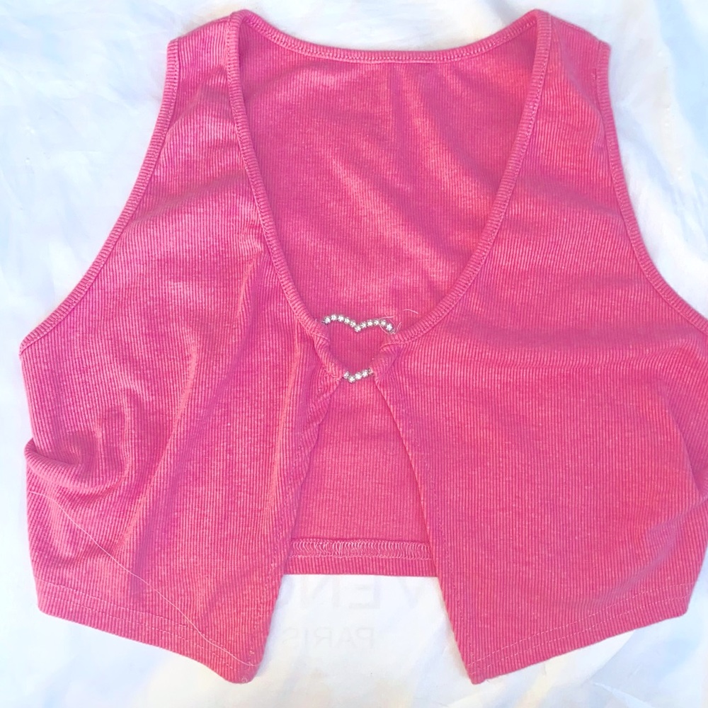Pink Open Front Cropped Tank Top Vest with Heart Charm